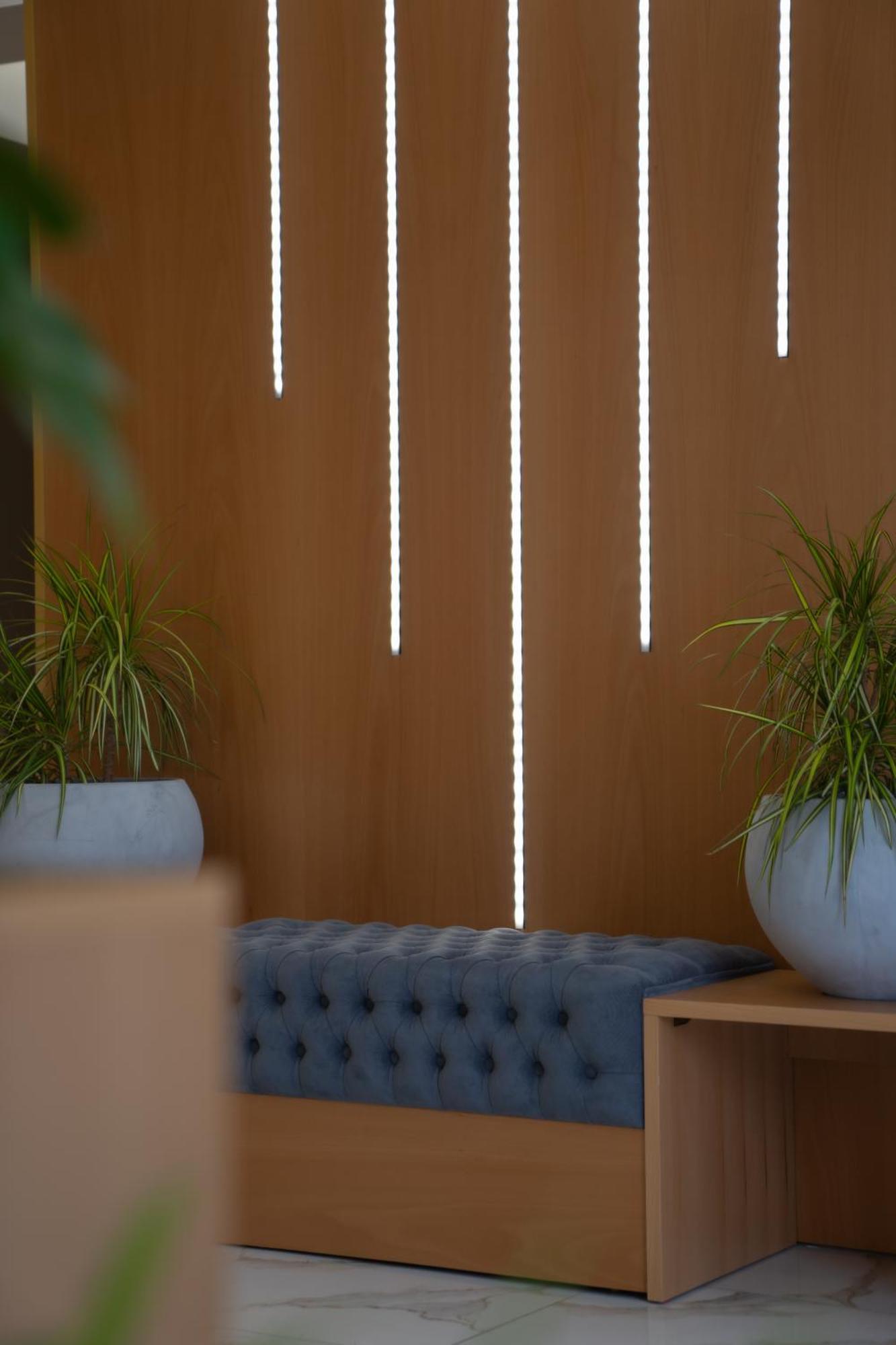 Alkyonis Hotel & Spa Káto Loutrákion エクステリア 写真
