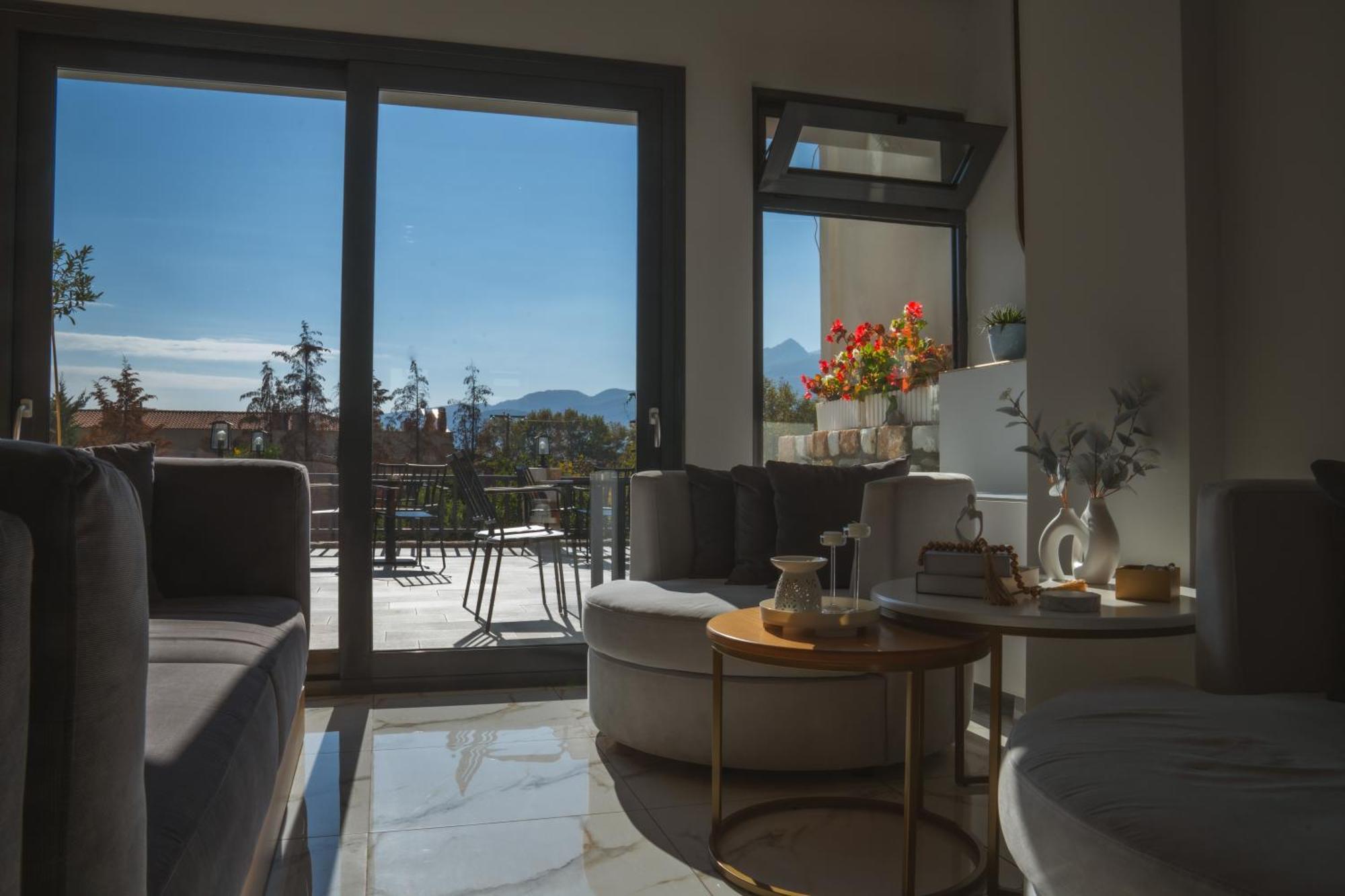 Alkyonis Hotel & Spa Káto Loutrákion エクステリア 写真