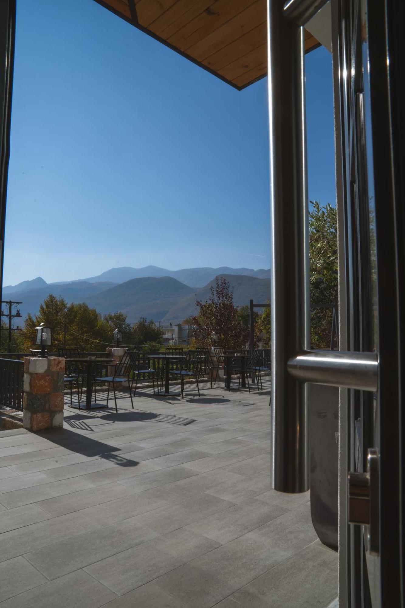 Alkyonis Hotel & Spa Káto Loutrákion エクステリア 写真